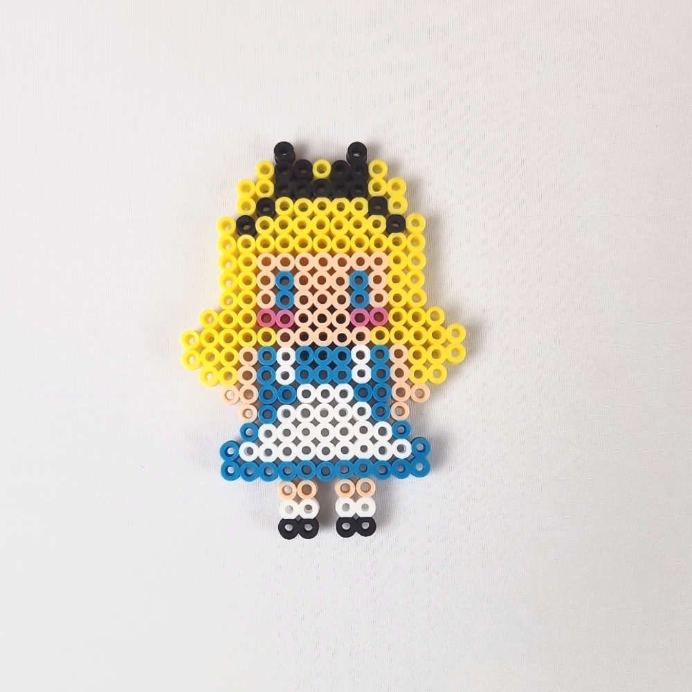 Alice In Wonderland Pixel Art Magnet